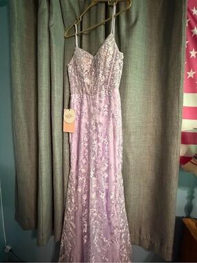 Lilac Lace Embroidered Spaghetti Strap Prom Dress